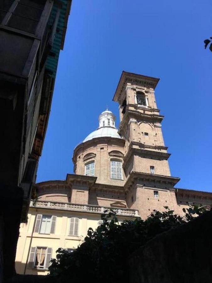 Tourinturin Appartamento In Torino Centro Exterior photo